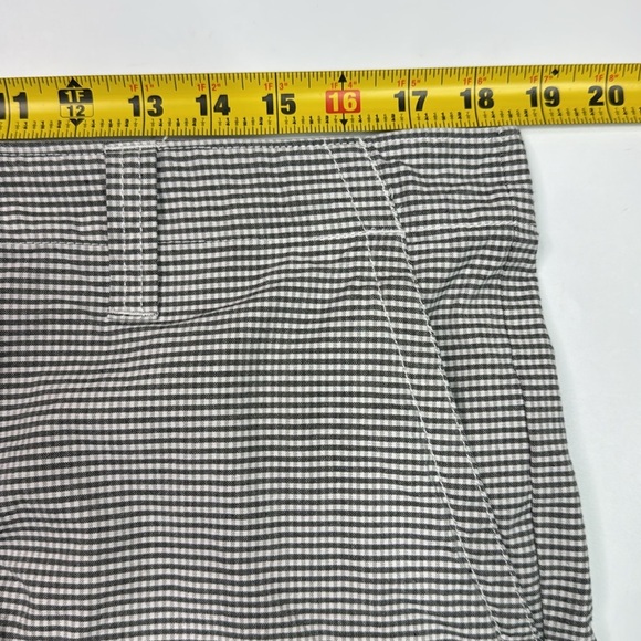 Oakley Black White Gingham Shorts Size 36 - Picture 6 of 8